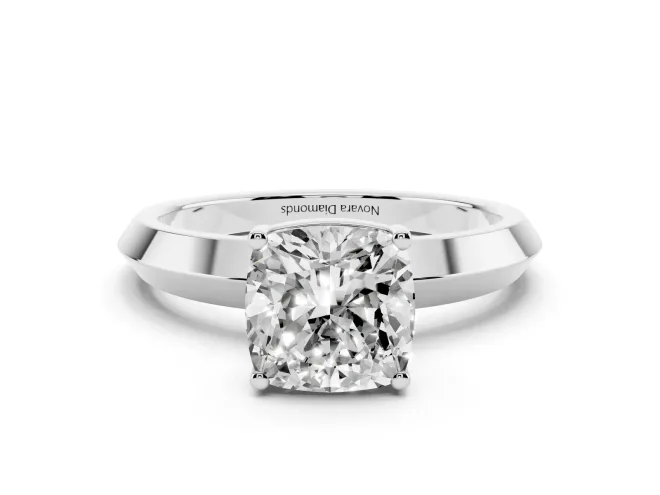 Cushion Cut Knife-Edge Solitaire Engagement Ring Setting | Plain Band | White Gold