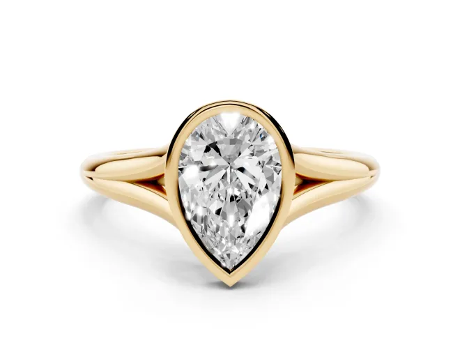 Pear-Shaped Bezel Solitaire Engagement Ring Setting | V Split Shank | Yellow Gold