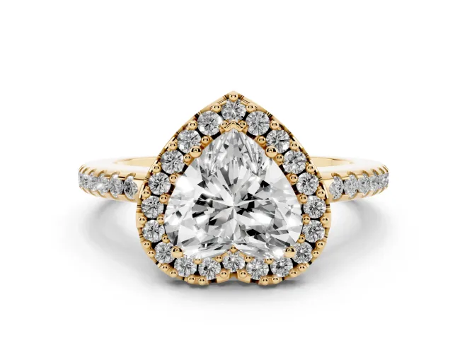 Heart Cut Diamond Pavé Halo Ring Set in Yellow gold with Prong Setting
