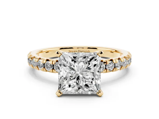 Princess Cut Diamond Solitaire Pavé Engagement Ring Set in Yellow gold with Round Band and Prong Setting