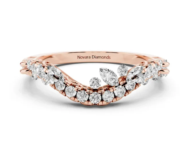 Round Diamond Curved Wedding Band Set in Rose gold with Pavé Shared Prong Setting