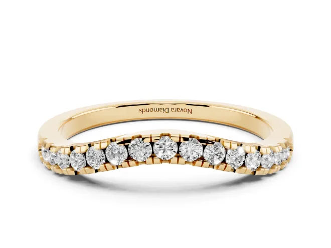 Round Lab-Grown Diamond Pavé Contour Wedding Band | Shared Prongs | Yellow Gold