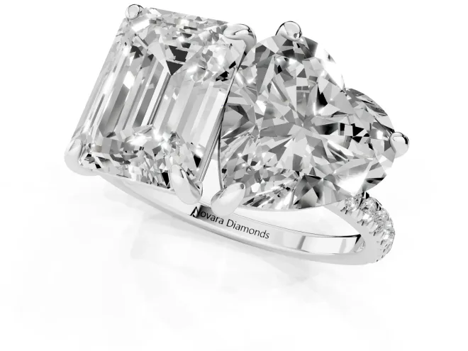 Emerald and Heart Toi Moi Ring Set in Platinum with Prong Setting and Pavé Band – second view
