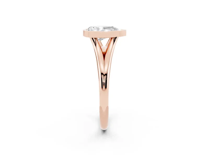 Bezel Set Pear Cut Diamond Solitaire Ring Set in Rose gold with Tapered Band