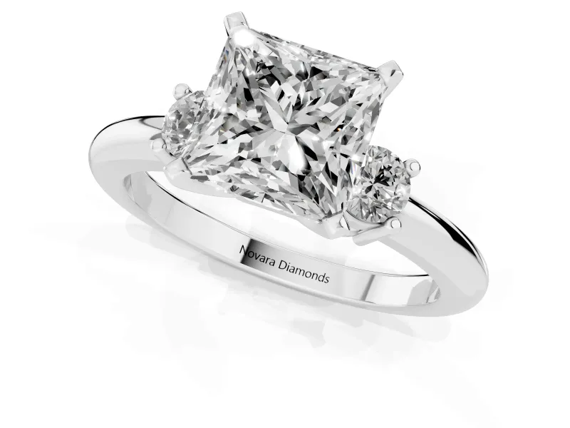 Three-Stone Princess Cut Diamond Ring Set in White gold with Prong Setting and Plain Band