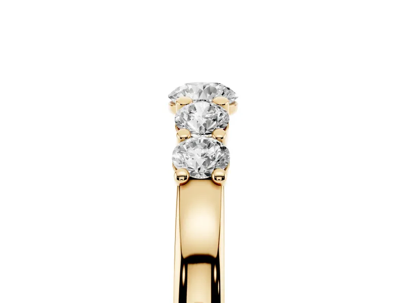 Five-Stone Round Diamond Prong-Set Half Eternity Band Set in Yellow gold