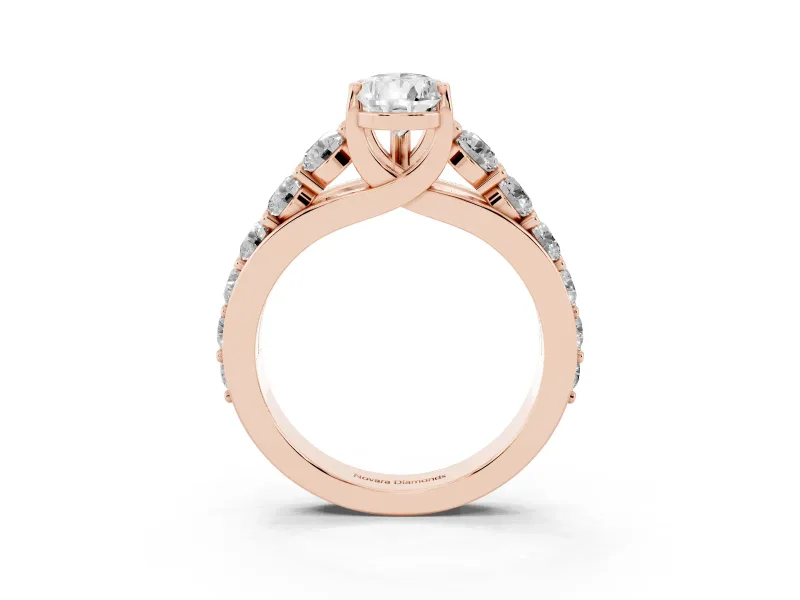 Pear-Shaped Graduated Side Stone Engagement Ring Setting | Shared Prong Rails | Rose Gold