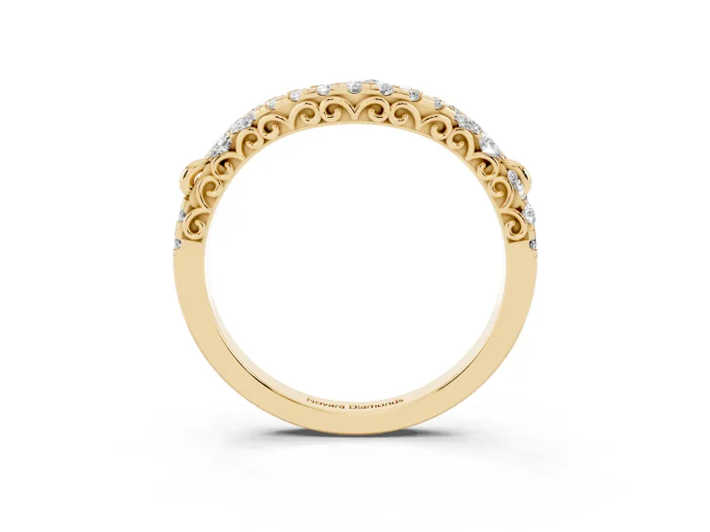 Round Diamond Curved Wedding Band Set in Yellow gold with Pavé Shared Prong Setting