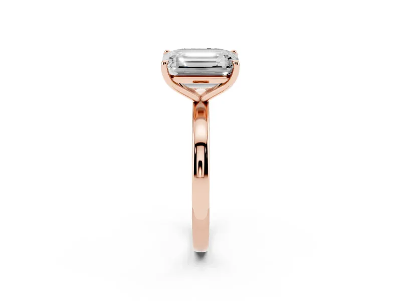 Radiant Cut and Emerald Cut Toi Moi Ring Set in Rose gold with Prong Setting