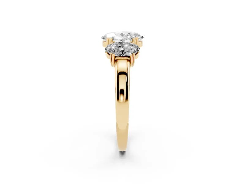Oval Three Stone Engagement Ring Setting | Double Claw Head | Yellow Gold