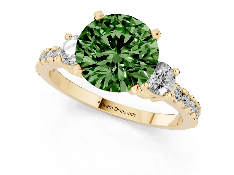 Fancy Green Three-Stone Round Cut Diamond Pavé Band Ring Set in Yellow gold with Prong Setting