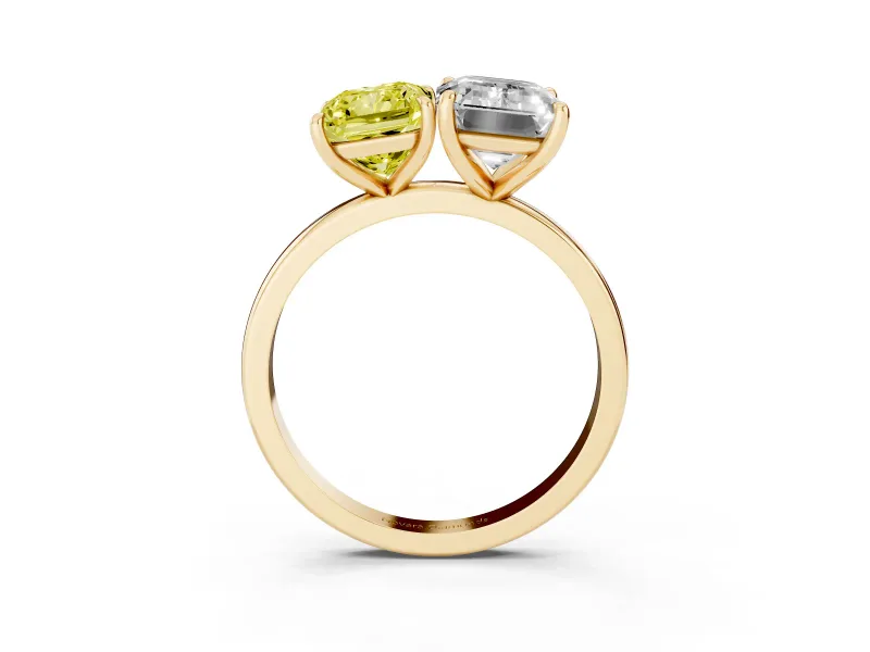 Fancy Yellow Radiant Cut and Emerald Cut Toi Moi Ring Set in Yellow gold with Prong Setting