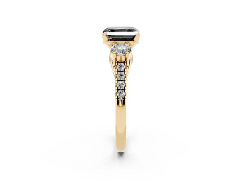 Fancy Black Three-Stone Asscher Cut Diamond Pavé Band Ring Set in Yellow gold with Prong-Set Trio