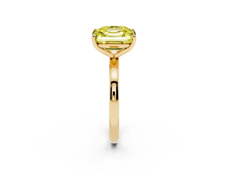 Fancy Yellow Asscher Cut and Emerald Cut Toi Moi Ring Set in Yellow gold with Prong Setting