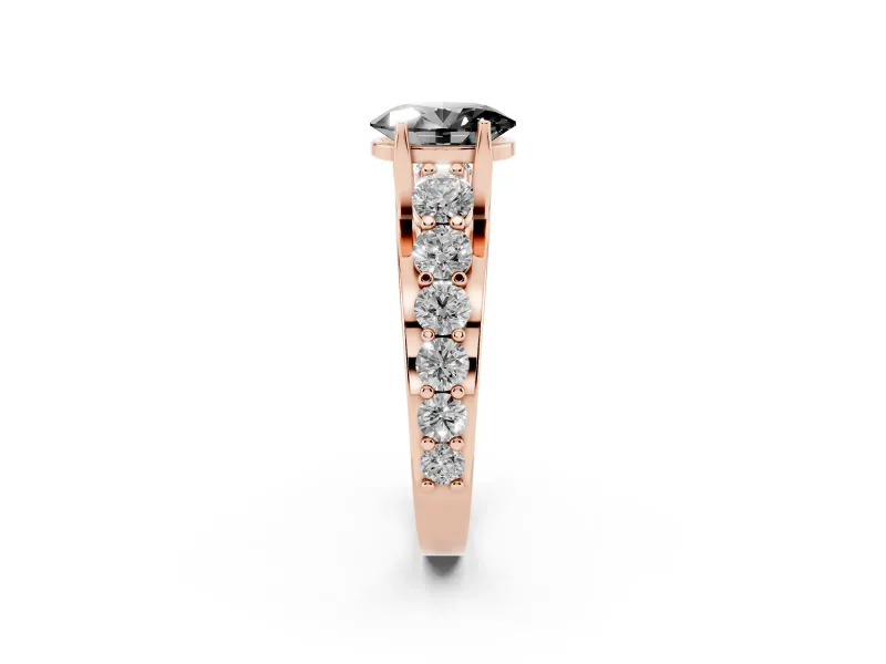 Oval Graduated Engagement Ring Setting for a Black Center | Rose Gold