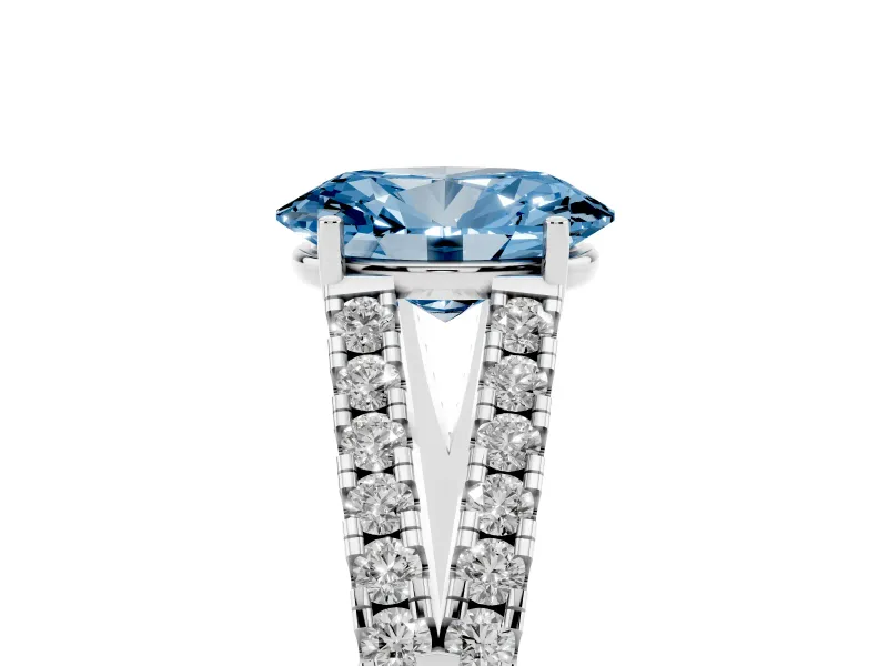 Oval Graduated Split Shank Engagement Ring Setting for a Fancy Blue Lab-Grown Diamond | Platinum