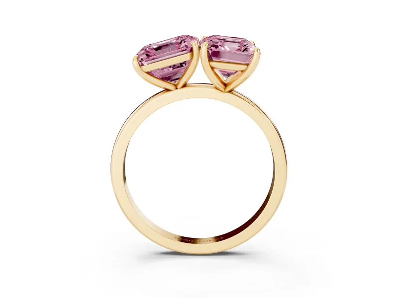 Fancy Pink Asscher Cut and Emerald Cut Toi Moi Ring Set in Yellow gold with Prong Setting