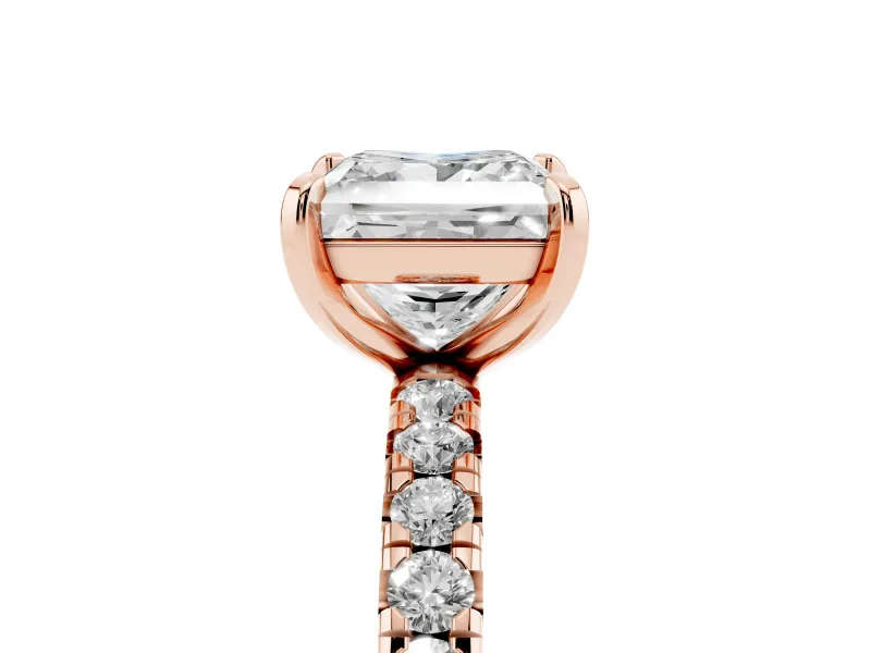 Princess Cut Diamond Pavé Solitaire Ring Set in Rose gold with Round Band and Prong Setting
