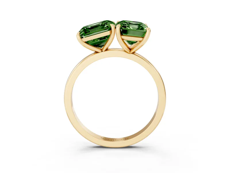 Fancy Green Asscher Cut and Emerald Cut Toi Moi Ring Set in Yellow gold with Prong Setting