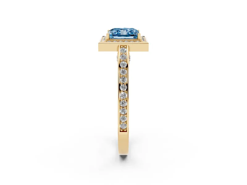 Fancy Blue Princess Cut Diamond Halo Pavé Split Shank Ring Set in Yellow gold with Prong Setting