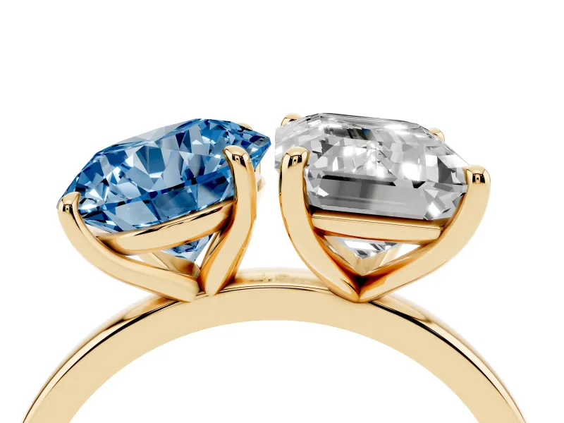 Fancy Blue Round Cut and Emerald Cut Toi Moi Ring Set in Yellow gold with Prong Setting