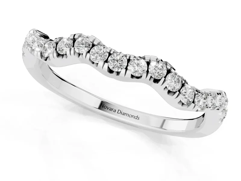 Round Diamond Scalloped Pavé Wedding Band Set in Platinum with Shared Prong Setting