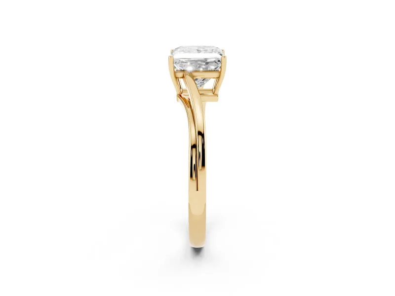 Princess Cut Diamond Solitaire Twist Band Ring Set in Yellow gold with Prong Setting