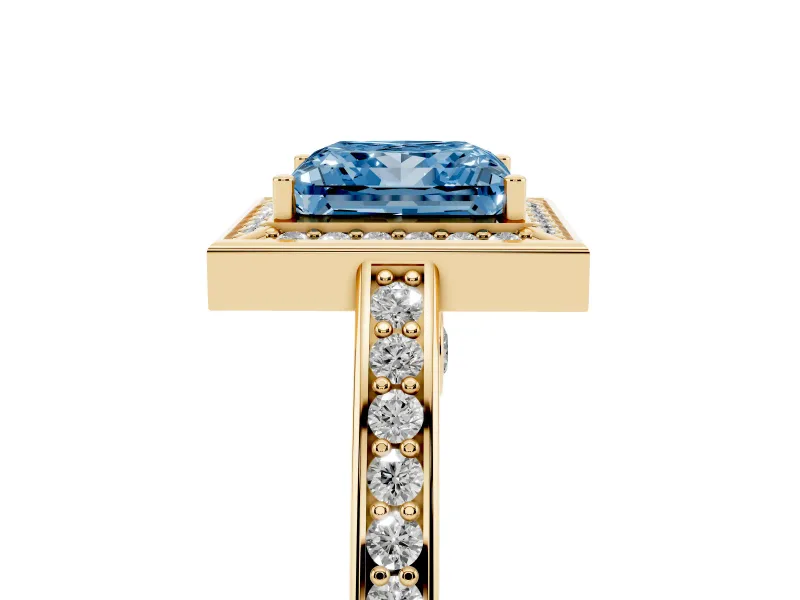Fancy Blue Princess Cut Diamond Halo Pavé Split Shank Ring Set in Yellow gold with Prong Setting