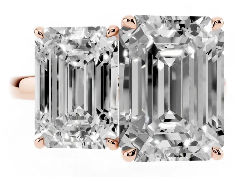Emerald Cut and Emerald Cut Toi Moi Ring Set in Rose gold with Prong Setting
