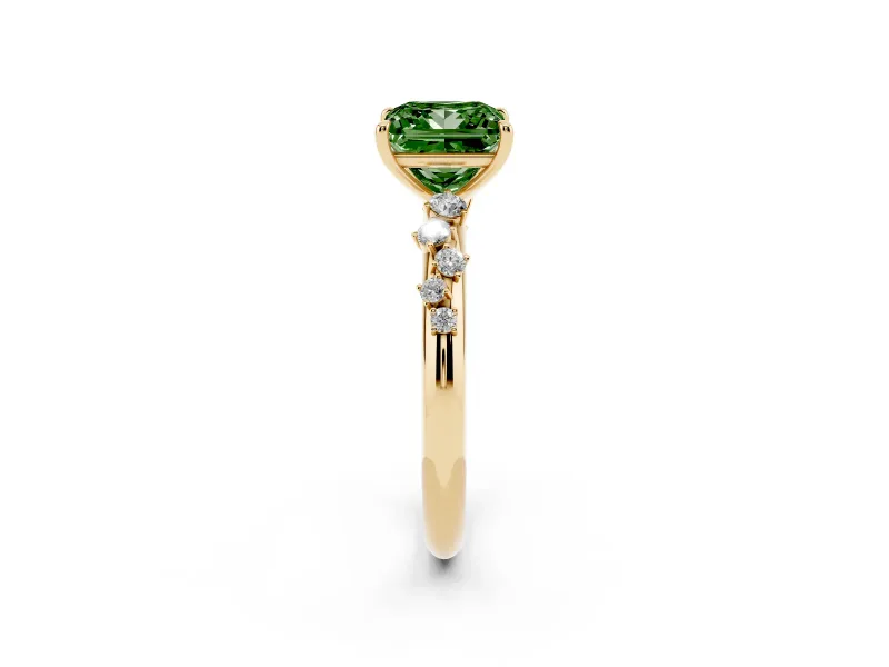 Fancy Green Princess Cut Diamond Cluster Solitaire Ring Set in Yellow gold with Prong Setting