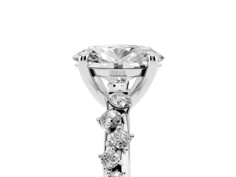Oval Graduated Accent Engagement Ring Setting | Scattered Shoulders | Platinum