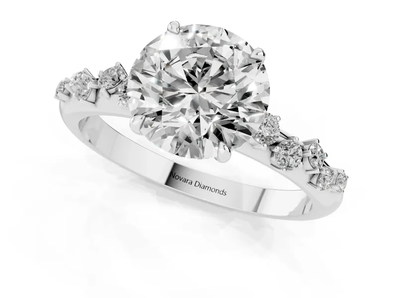 Round Cut Diamond Cluster Solitaire Ring Set in White gold with Prong Setting