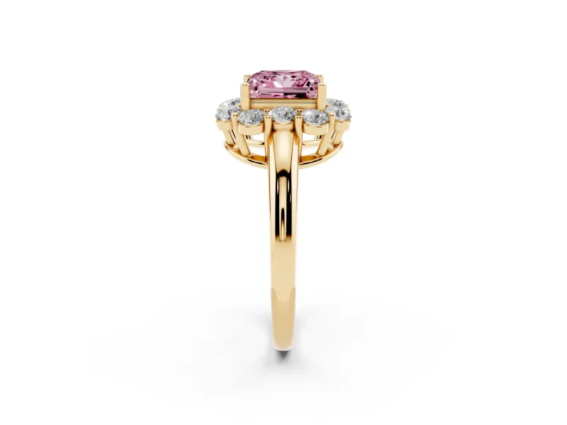 Princess Cut Graduated Milgrain Halo Engagement Ring Setting for a Fancy Pink Lab-Grown Diamond | Yellow Gold