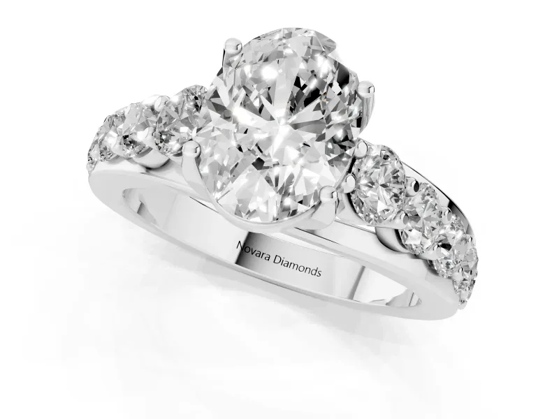 Oval Graduated Side Stone Engagement Ring Setting | Shared Prong Rails | Sterling Silver