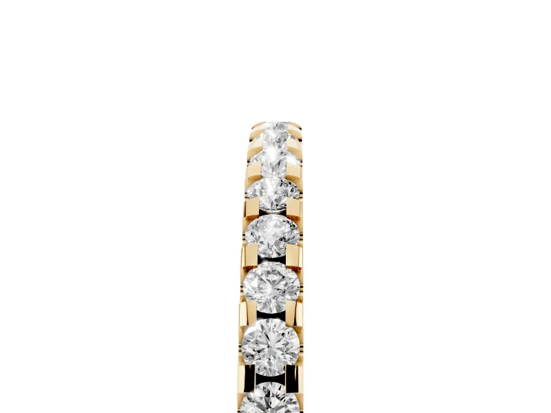 Round Diamond Pavé Half Eternity Band Set in Yellow gold with Shared Prong Setting