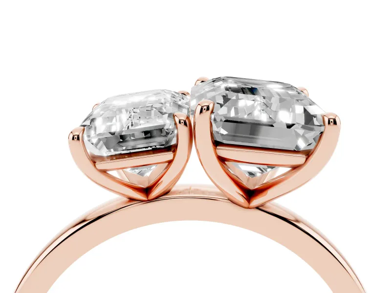 Emerald Cut and Emerald Cut Toi Moi Ring Set in Rose gold with Prong Setting