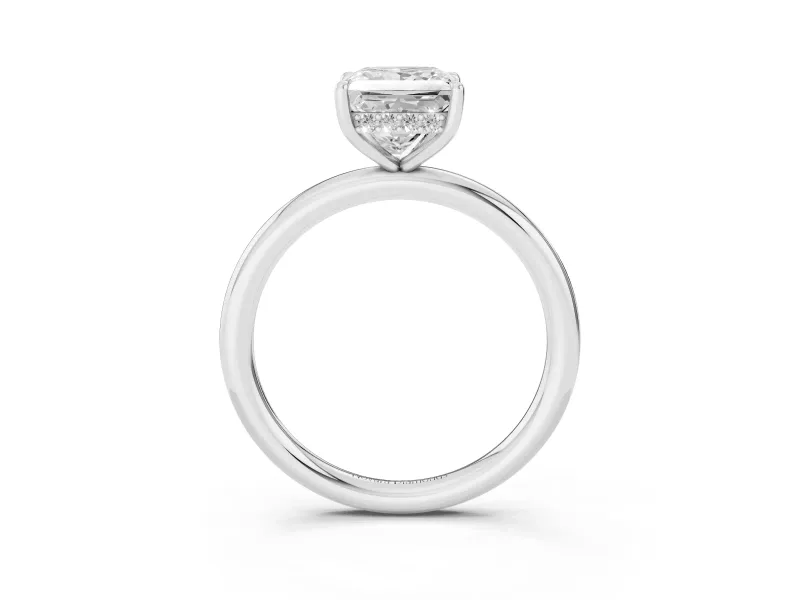 Princess Cut Diamond Solitaire Ring Set in White gold with Thin Band and Prong Setting