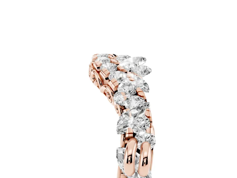 Round Diamond Curved Wedding Band Set in Rose gold with Pavé Shared Prong Setting
