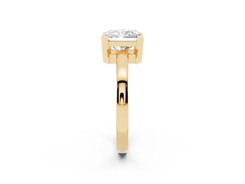 Radiant Cut Diamond Solitaire Ring Set in Yellow gold with Prong Head and Smooth Polished Band