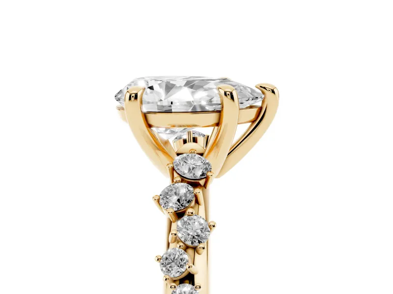 Pear-Shaped Graduated Accent Engagement Ring Setting | Scattered Shoulders | Yellow Gold