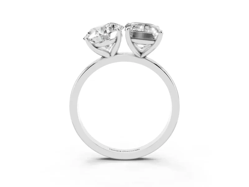 Round Cut and Emerald Cut Toi Moi Ring Set in White gold with Prong Setting
