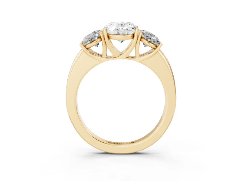 Oval Cut Diamond Three-Stone Ring Set in Yellow gold with Bold Center and Classic Band