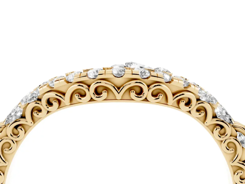 Round Diamond Curved Wedding Band Set in Yellow gold with Pavé Shared Prong Setting