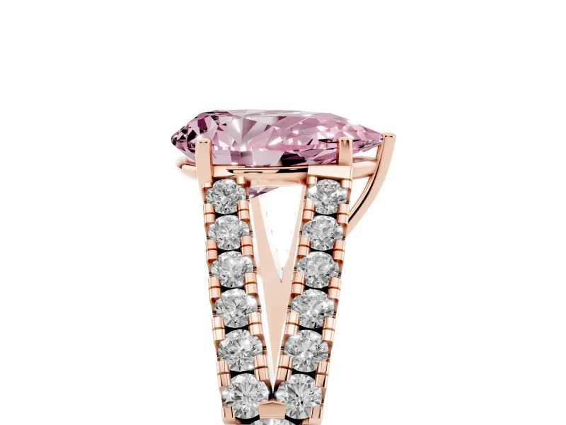 Pear-Shaped Graduated Split Shank Engagement Ring Setting for a Fancy Pink Lab-Grown Diamond | Rose Gold