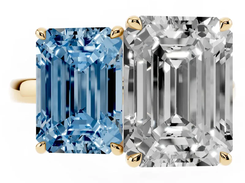 Fancy Blue Emerald Cut and Emerald Cut Toi Moi Ring Set in Yellow gold with Prong Setting