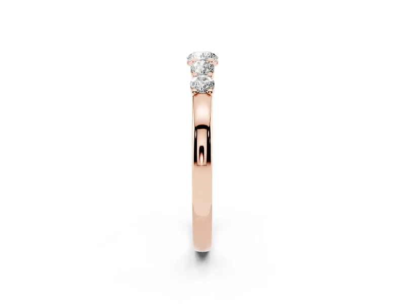 Five-Stone Round Diamond Prong-Set Half Eternity Band Set in Rose gold