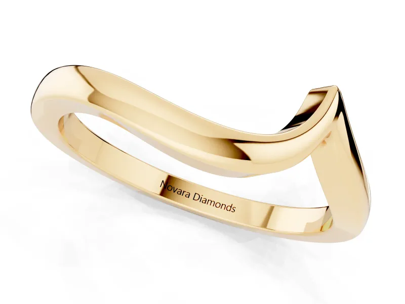 Chevron V-Shaped Plain Contour Band Set in Yellow gold