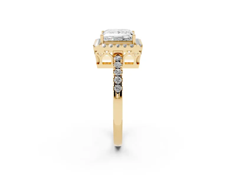 Princess Cut Diamond Pavé Band Halo Engagement Ring Set in Yellow gold with Prong Setting