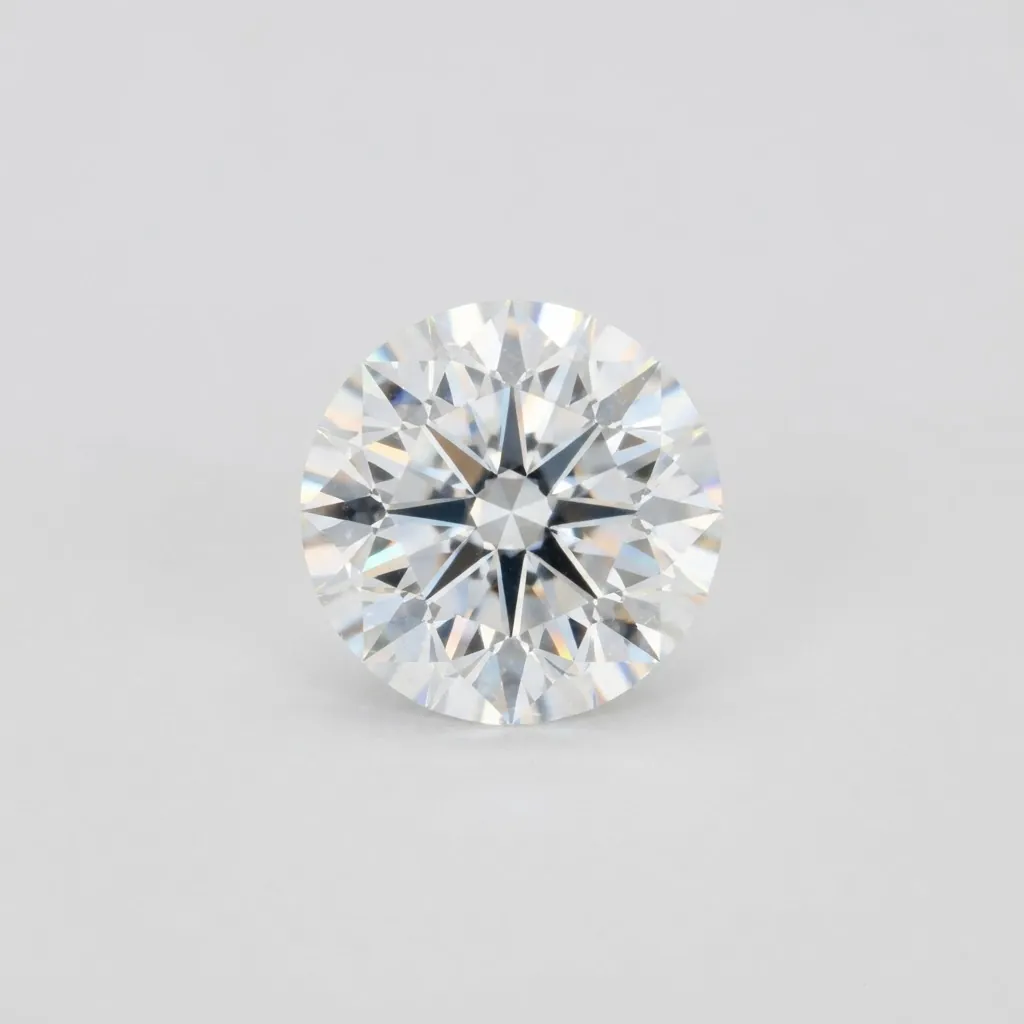 Round cut diamond